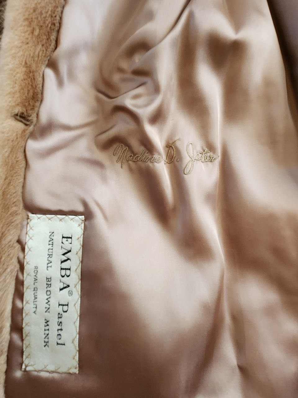 Womens Vintage Luxury Tan Mink Fur Coat EMBA Royal Alexanders Genuine Estate