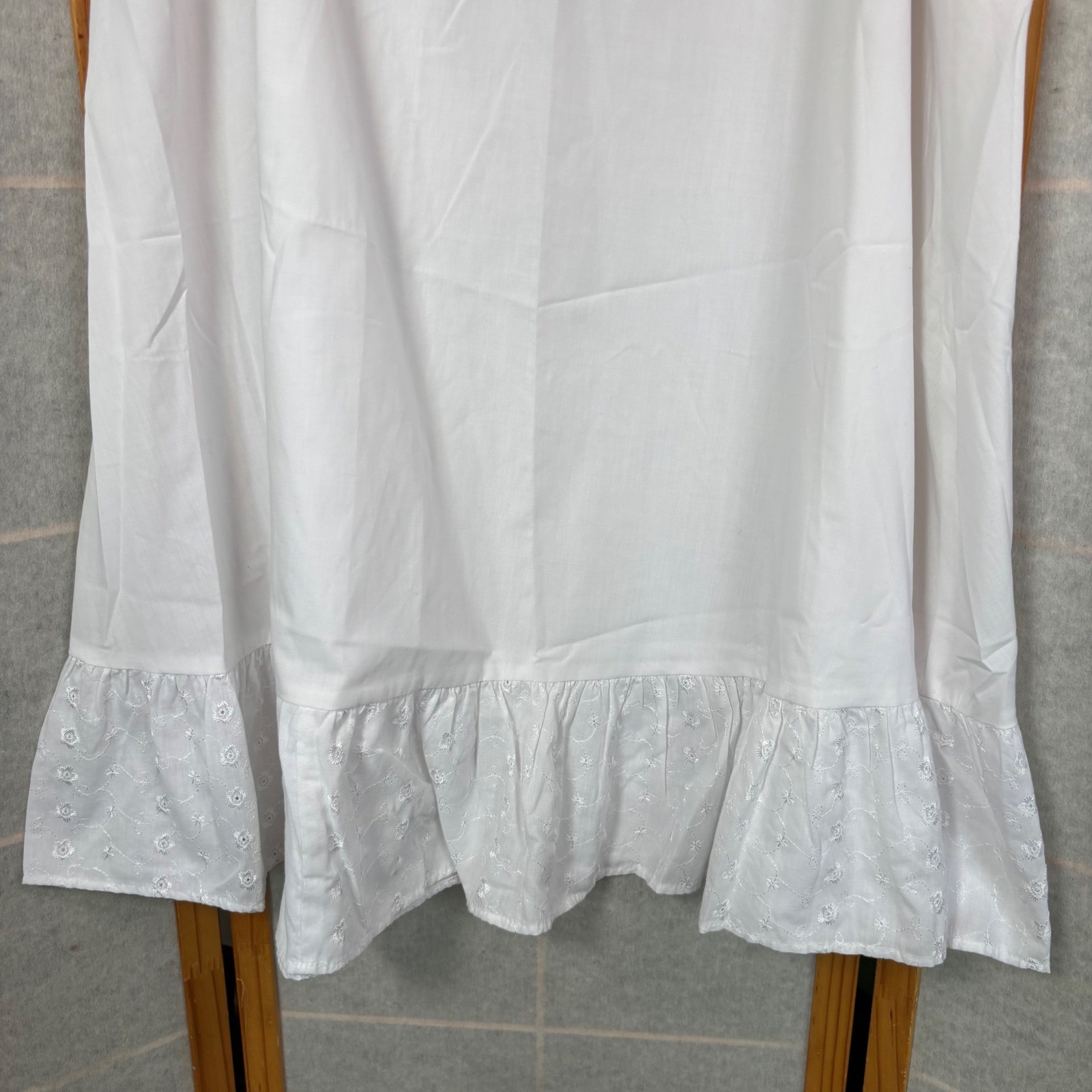 VTG California Bay & Co Skirt White Cotton Eyelet Ruffle Hem Prairie Boho