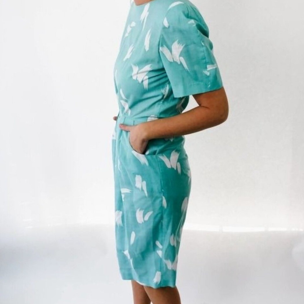 Vintage Turquoise Abstract Print Pleated Tulip Midi Dress with Pockets Teal Blue