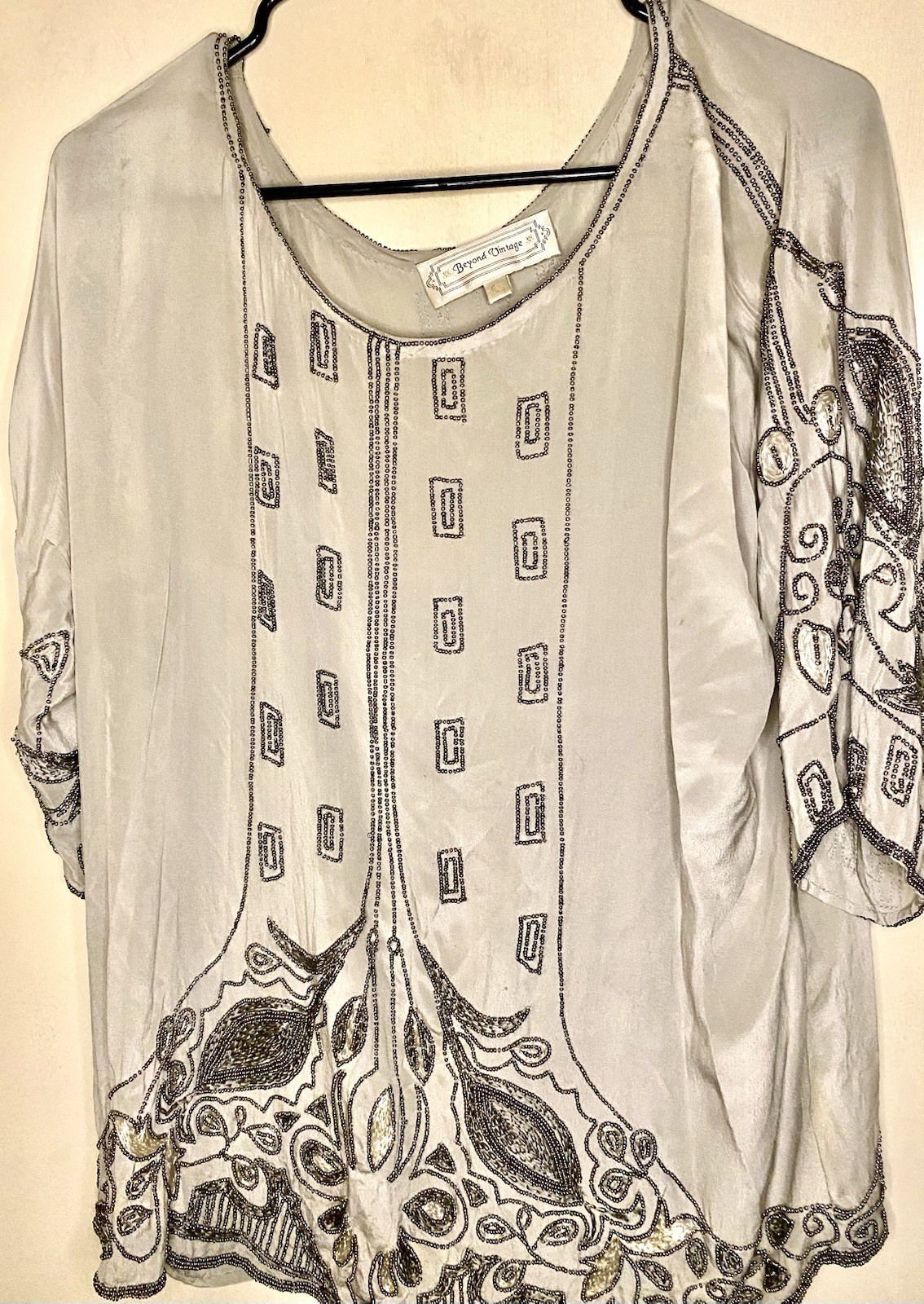 Vintage 100% Silk Sequin Embellished Silver and Silver Top SZ large