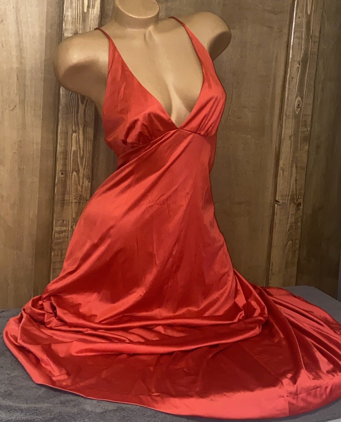 Vintage Vanity Fair Long Red Satin Nylon SZ 32 Flowing Nightie Dress Slip #15