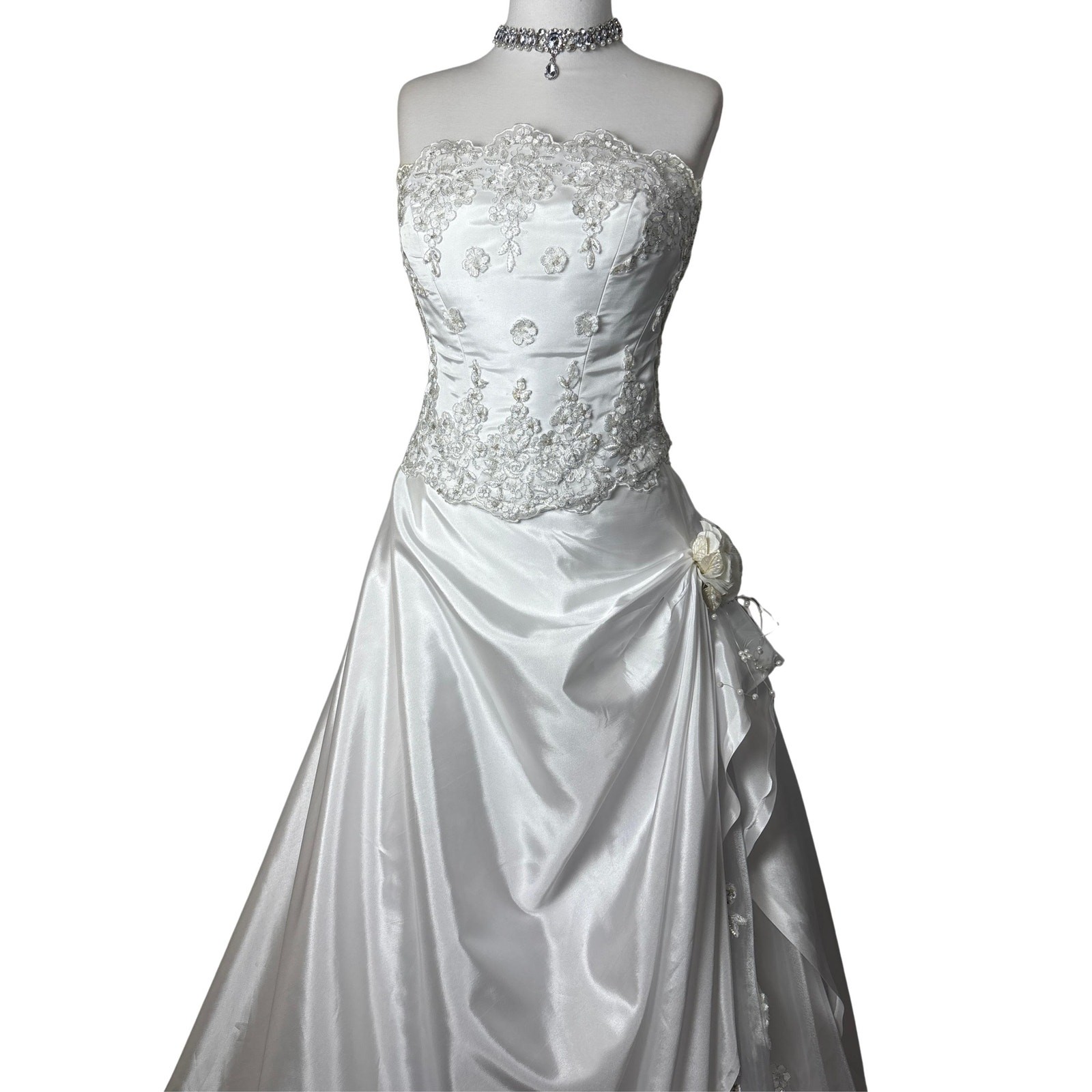 Vintage White Wedding Dress Lace Applique Bridal Gown Princess Fairycore Wedding