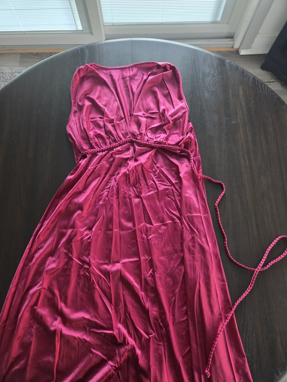 Vtg Vanity Fair Silky Nylon Nightgown Braided Tie Back 34 Greek Goddess Maroon
