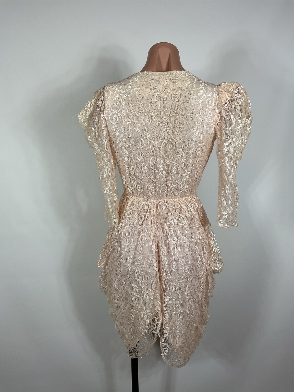 Vintage 80s Tulip Hem Peach Lace Dress Puffy Sleeve Party Prom Cocktail S/M