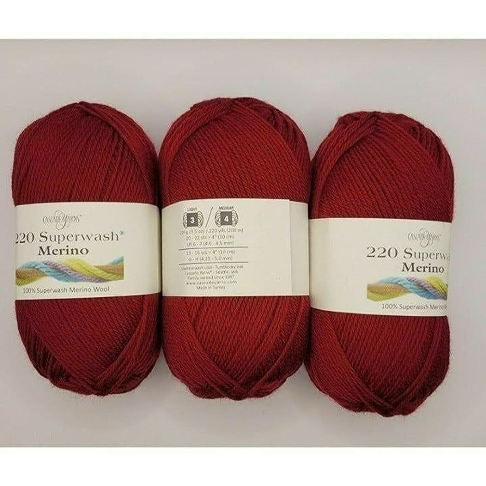 Pretty Merino Yarn Cascade 220 Superwash Merino Wool 5 Christmas Red Heather