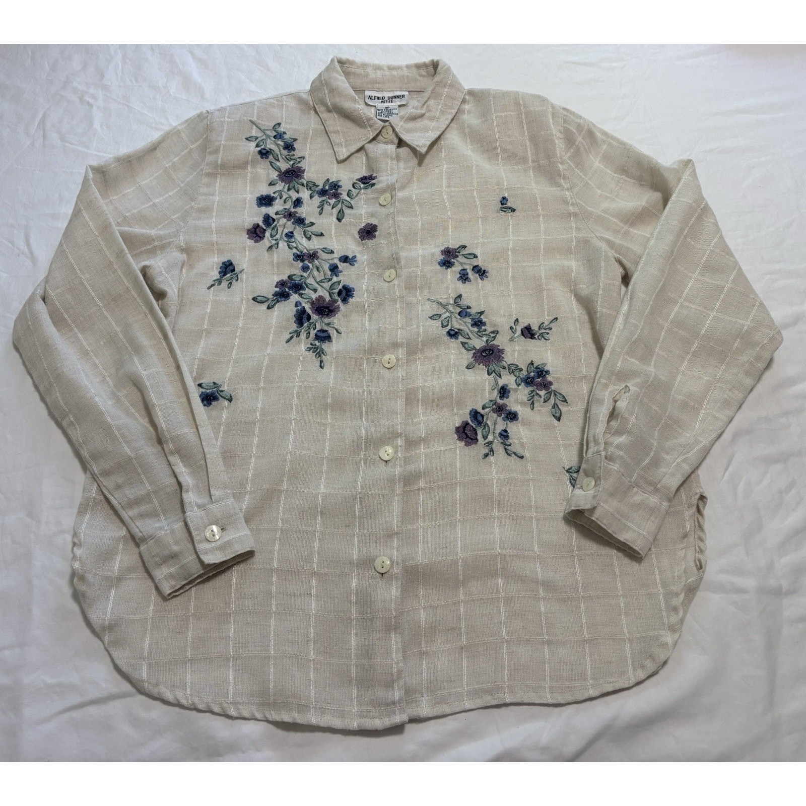 VTG Floral Embroidered Button Down Shirt Cottagecore Granny Grandmacore Size 8P