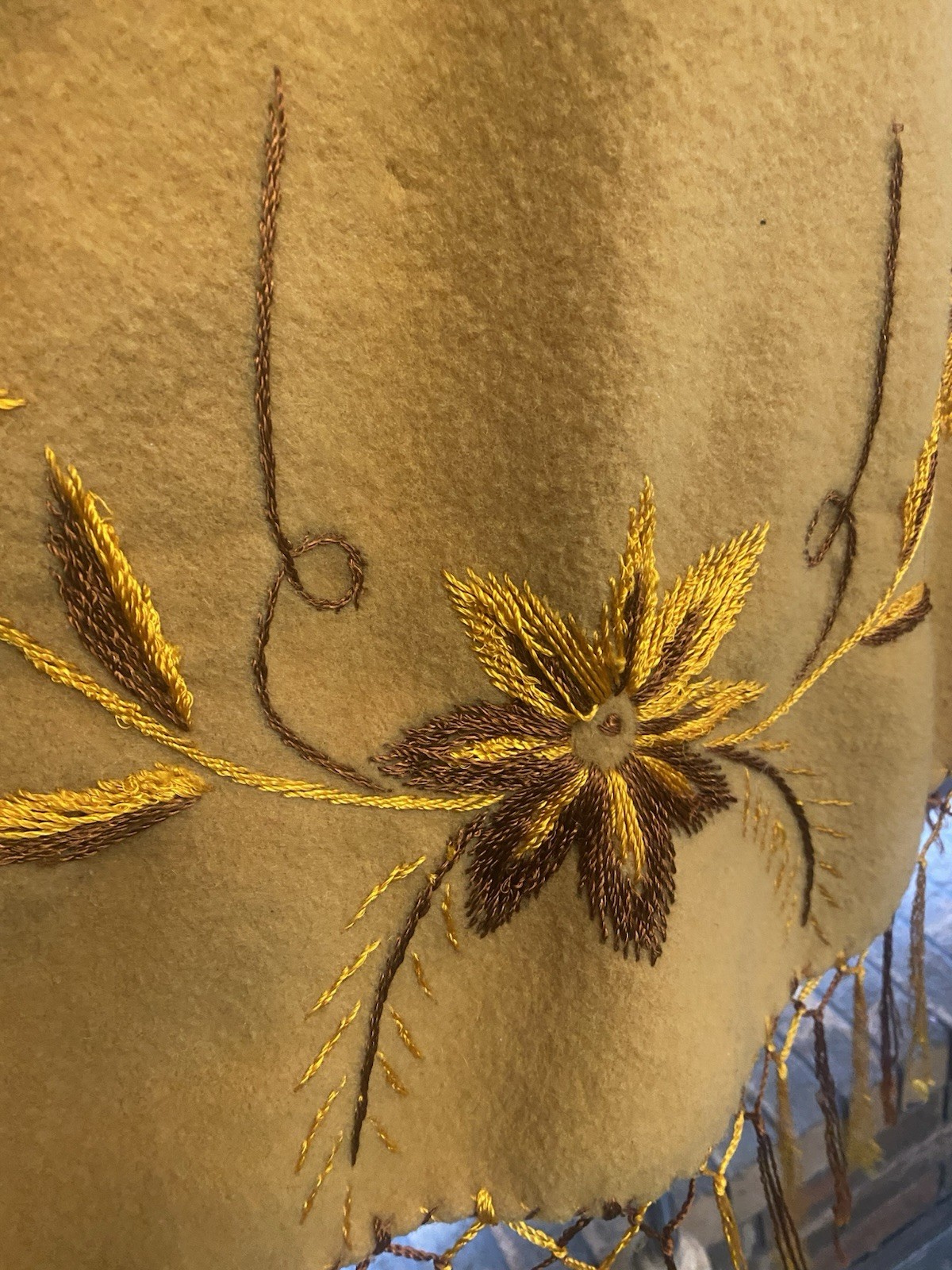 Vintage 60s Fringe Embroidered Wool Poncho Cape Flowers Yellow Women’s OSFM