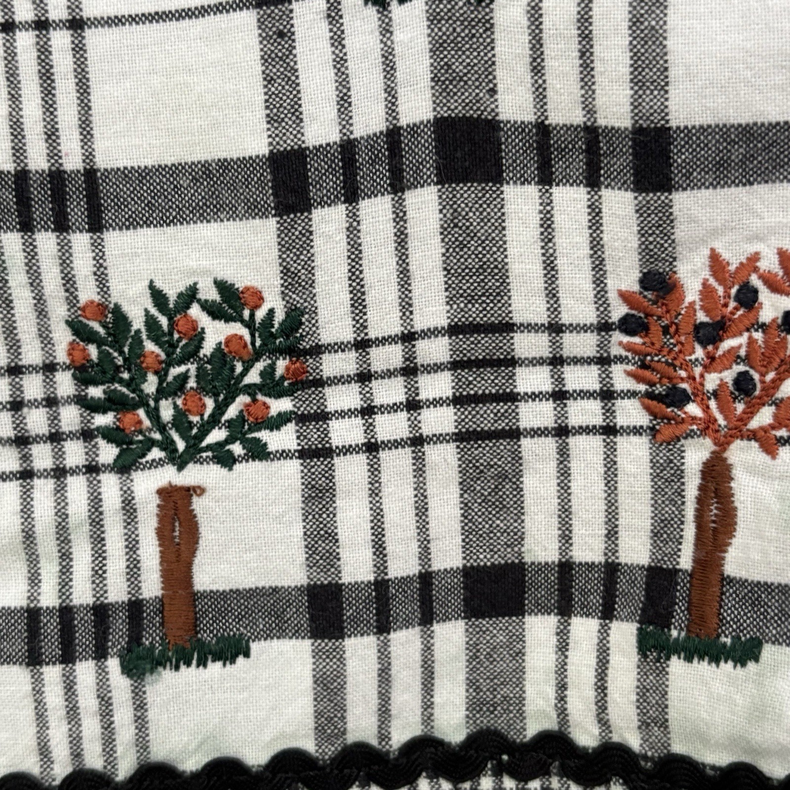 VTG 90s That’s The Way To Go Long Sleeve Gingham Embroidered Trees Shirt-S-Fall