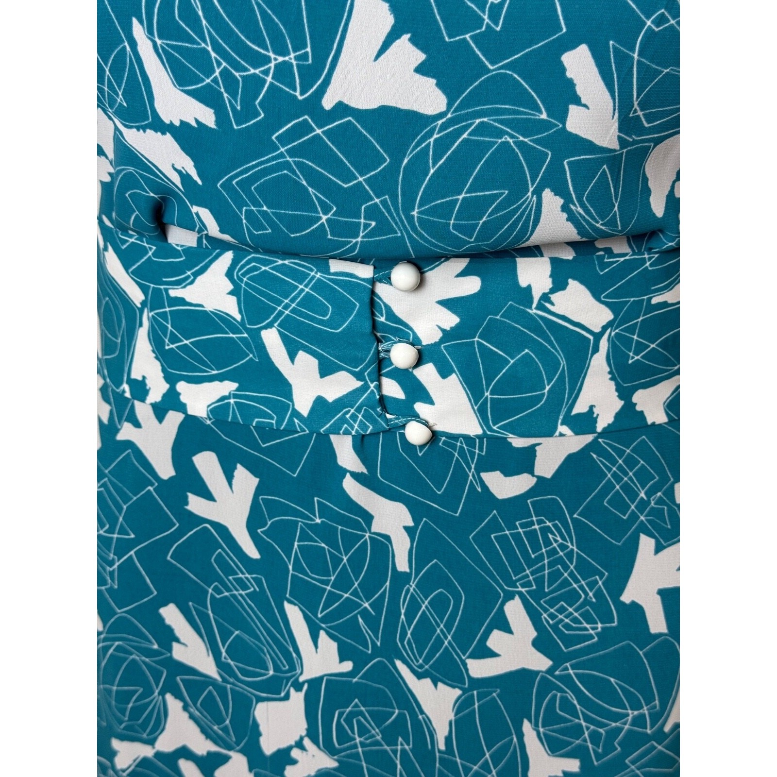 Teal Blue White 80’s Dress Wide Belt Sz 10 12 Geometric New Wave Flutter Sleeve