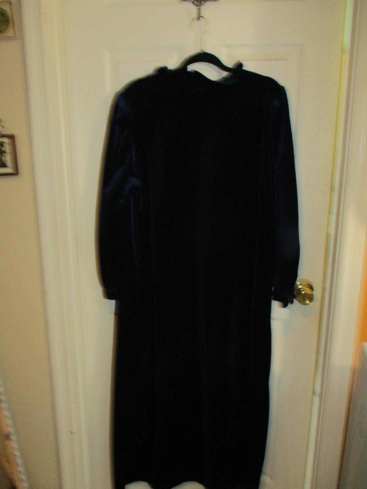 Vintage Aria Deep Blue Velvet Velour Zip Long House Coat / Robe Quilt Bodice M-L