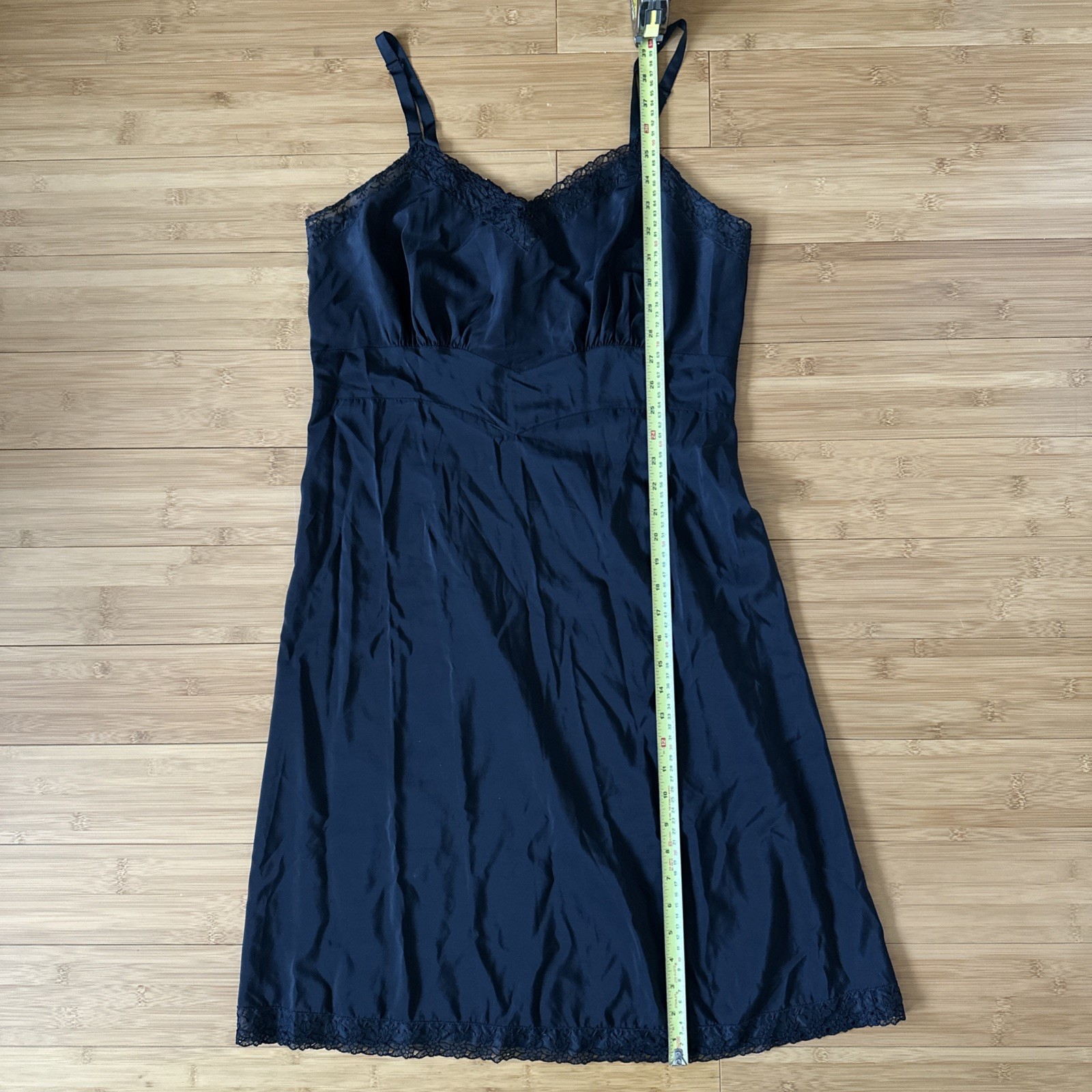 Vintage 1950s Barbizon Colette Crepe Remarque Womens Slip sz 18 Black Satin Lace