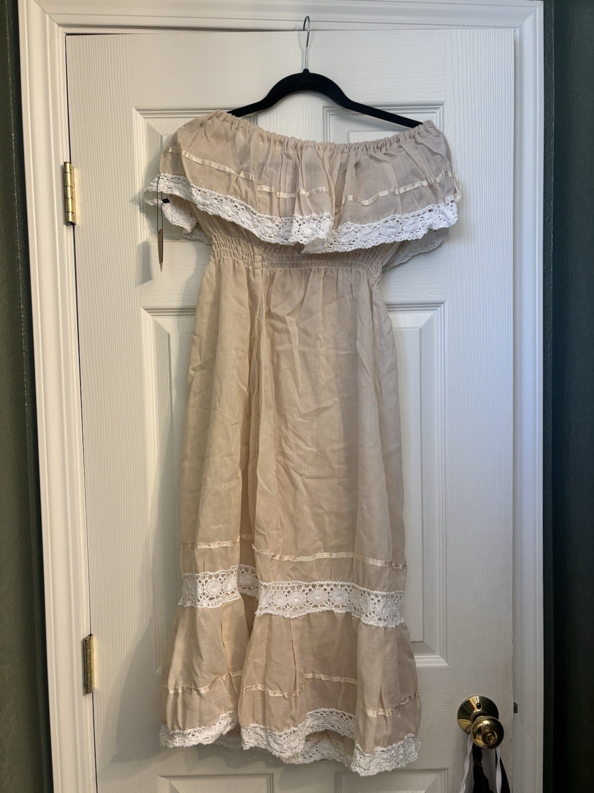 1970’s Vintage Beige Off The Shoulder Prairie Dress. Sheer With Elastic Top Sz M