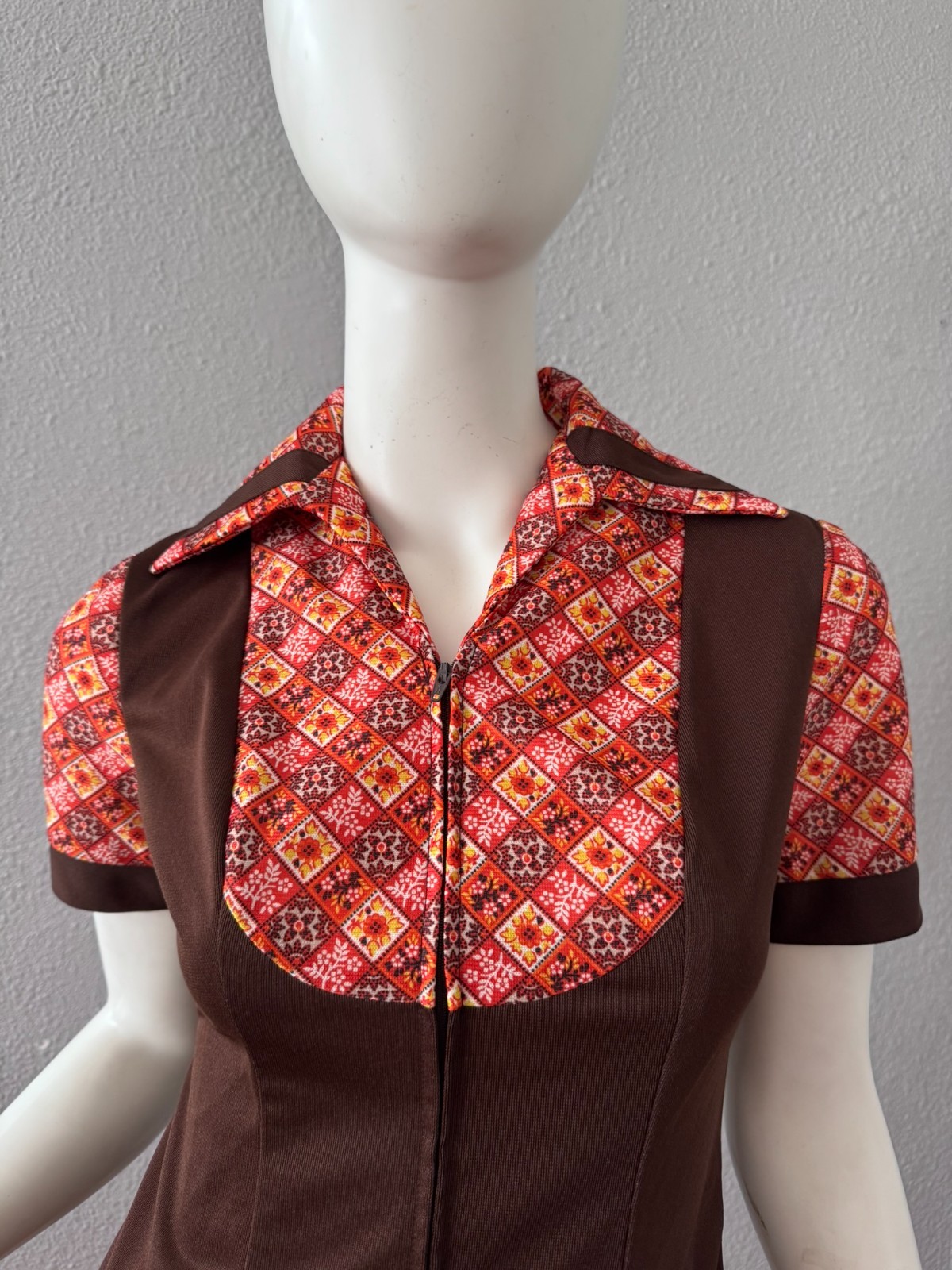 Vintage 70s Retro Zip Front MOD Crest Careers Uniform Dress S