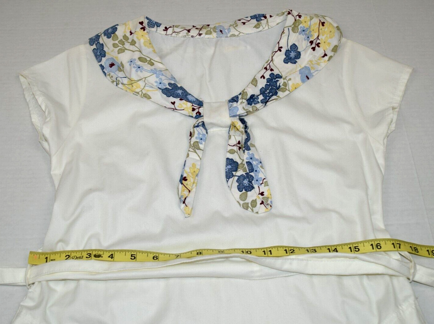 Vintage Dress Size S 70s White Blue Yellow Floral Neck Trim Belt Tie