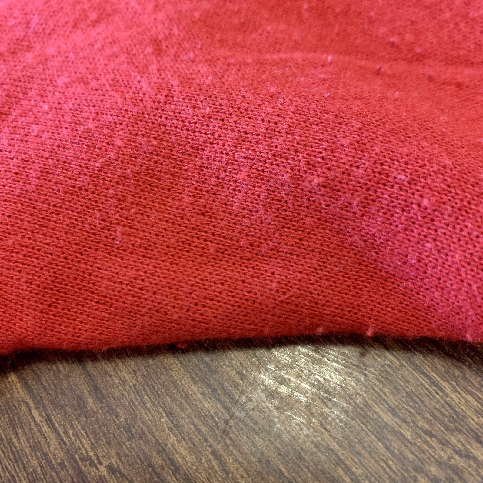 Vintage Valentine’s Day Red Sweatshirt with painted hearts gold paint spatter L