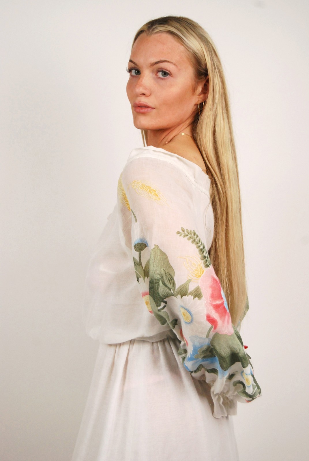 70s Off Shoulder Dress (M) medium white floral vintage boho hippy bell sleeve