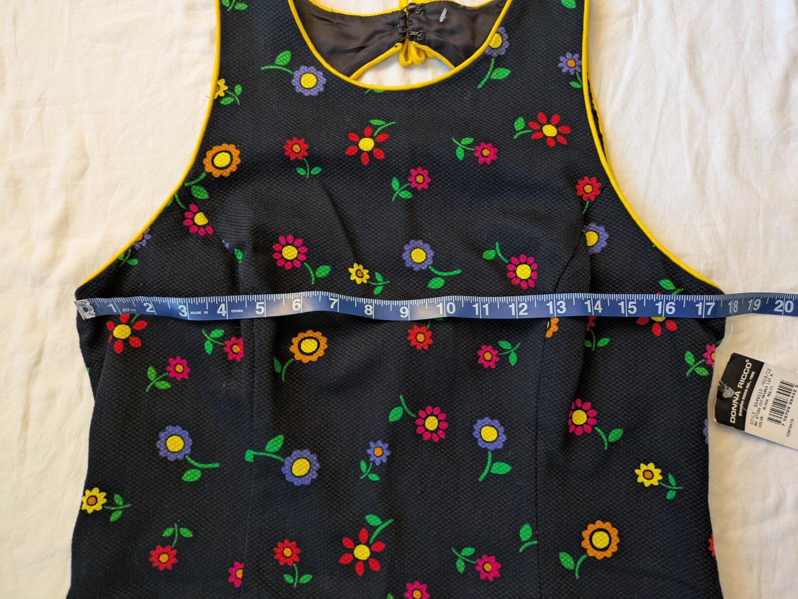Vintage 90s Y2K Donna Ricco Retro Floral Sheath Dress Daisy Keyhole Back 12 HTF