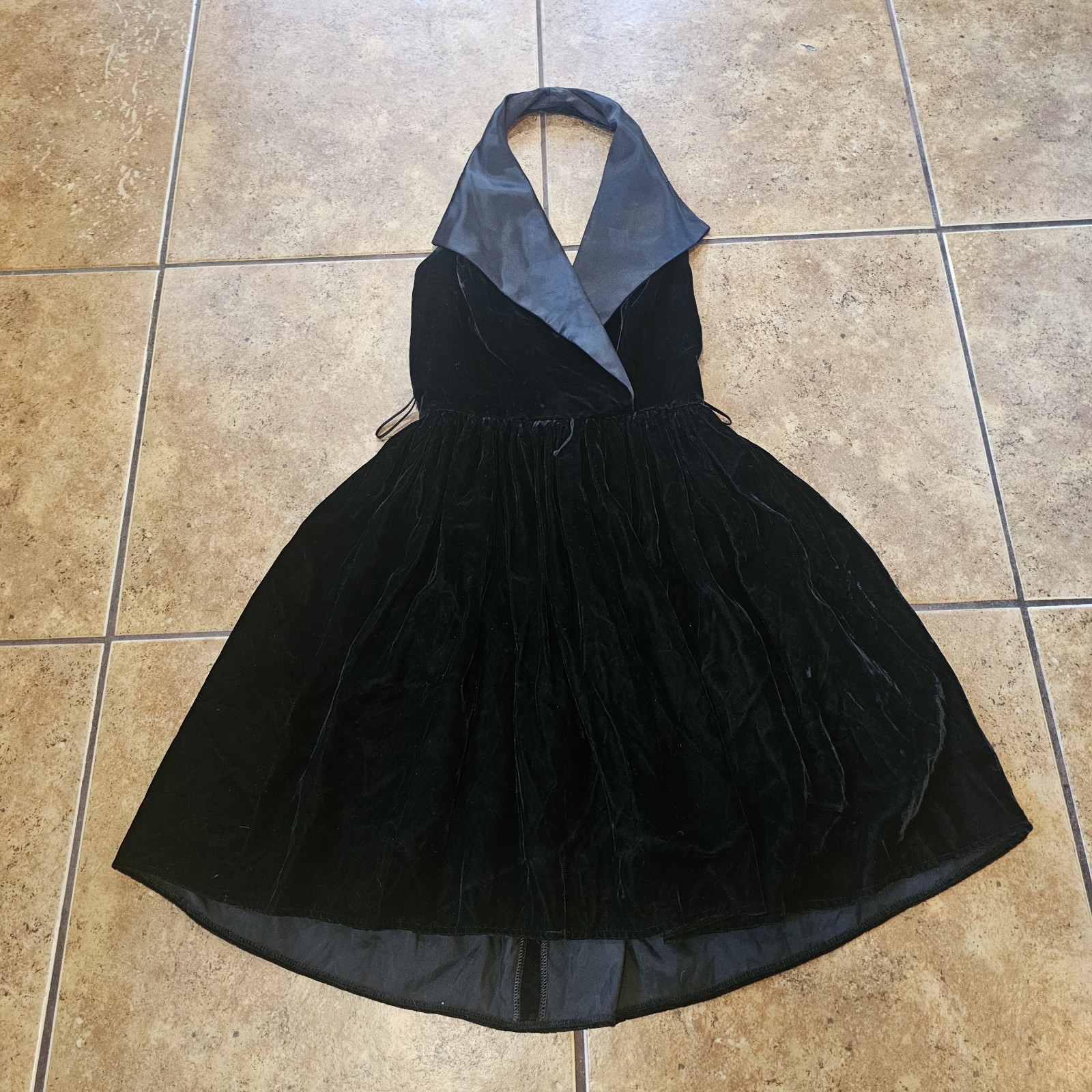Vintage Susan Roselli Dress Black Velvet Vijack Fit Flare Rayon USA Made