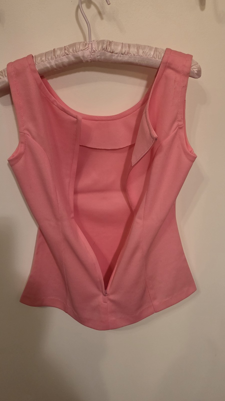 Vtg 70s Susie Q Of California Sleeveless Top Pink Polyester Knit Back Zipper S