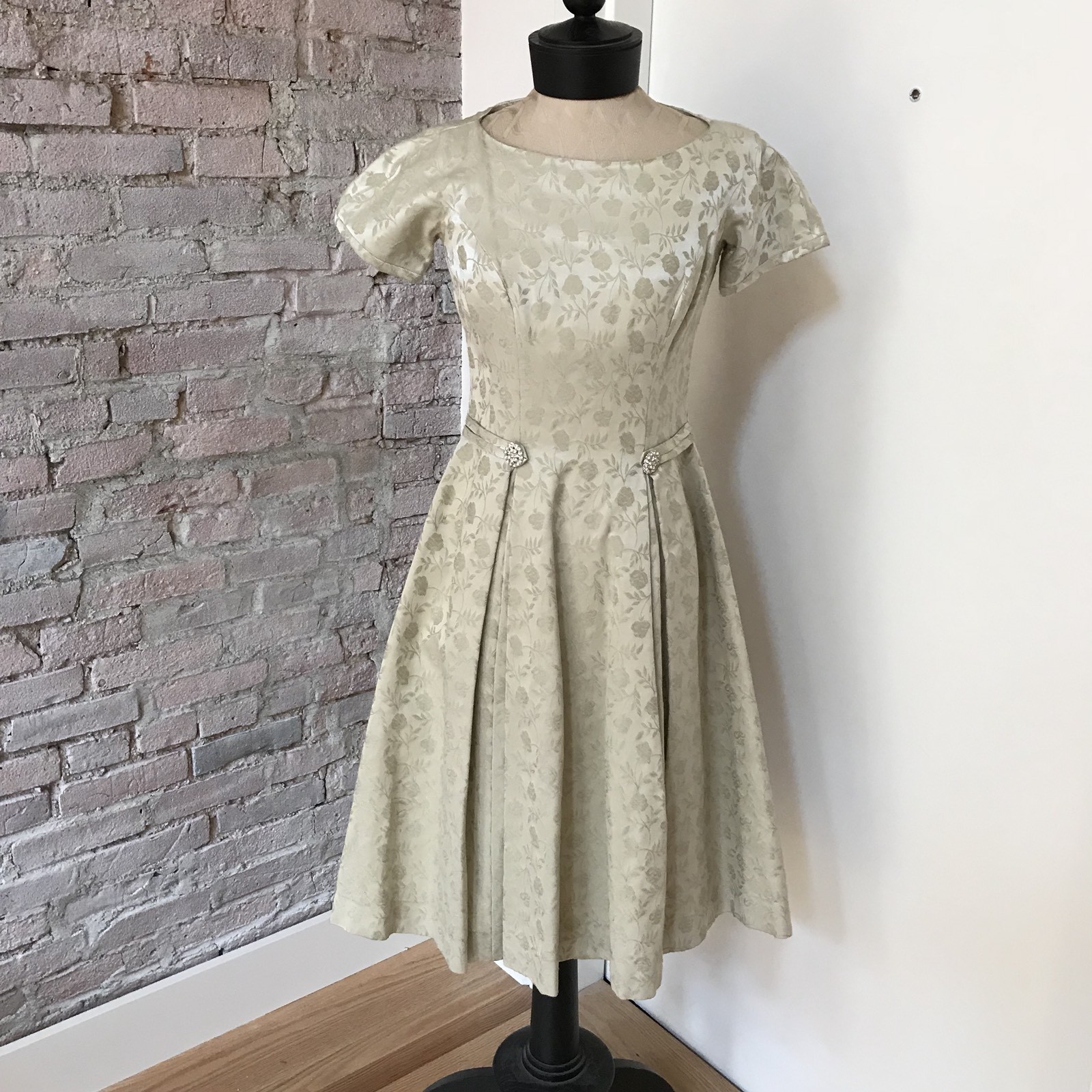 Vintage Carol Craig Cocktail Dress Brocade Tan Rhinestone Short Sleeve 6