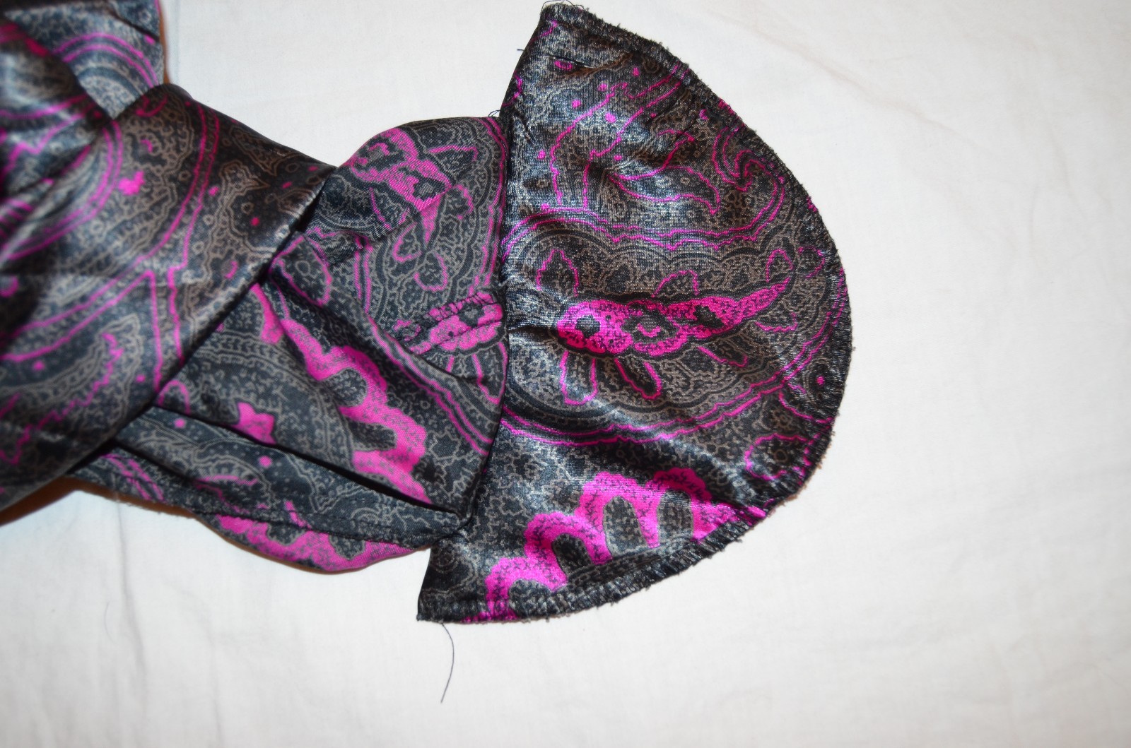 VTG 80’s 90’s Anna Kriste Black Pink Silky Womans Blouse SZ 12 Made in USA EUC
