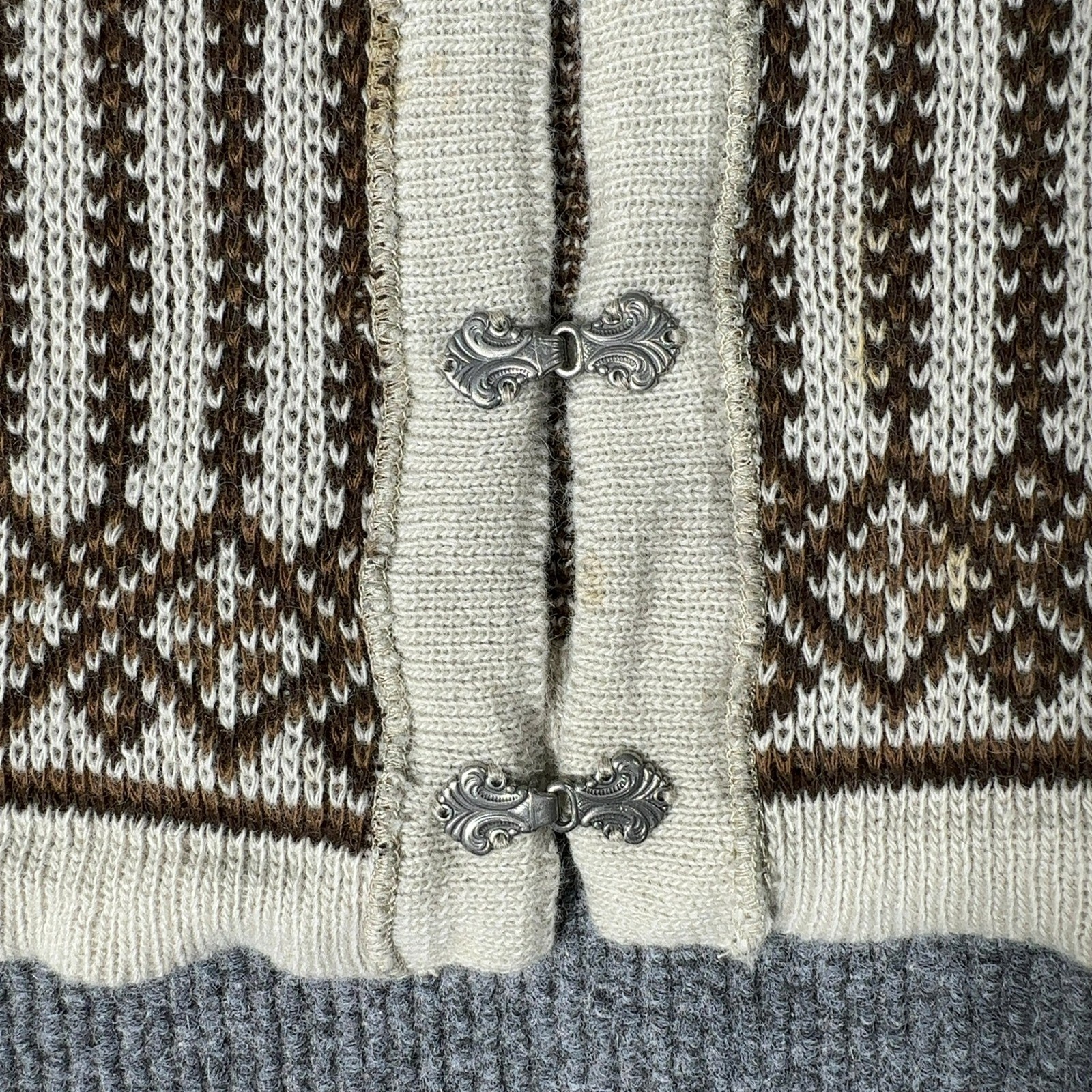 Vintage Nordstrikk Cardigan Sweater Women S White Brown Nordic Pewter Clasp Wool