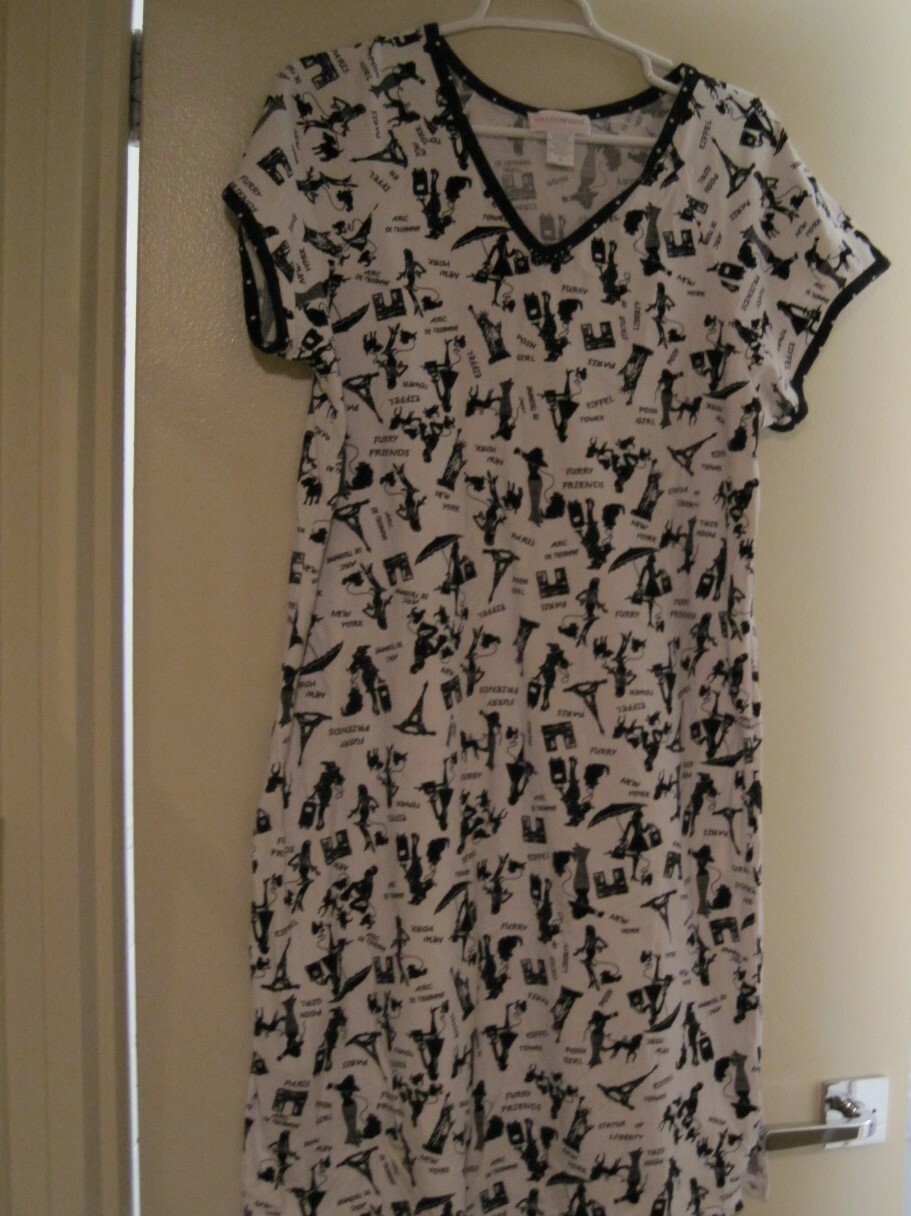  SHADOWLINE -NIGHTGOWN -women walking dog print-preowned