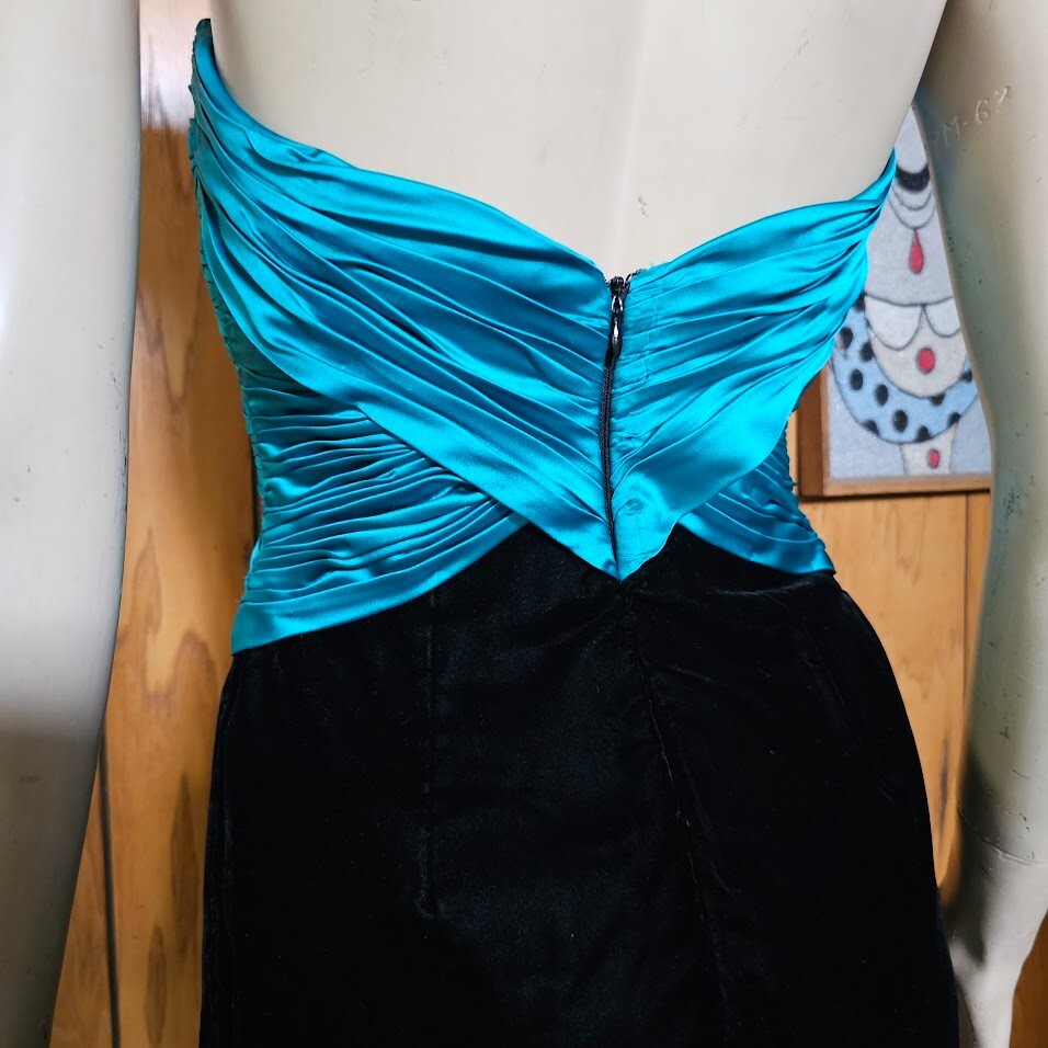 Vintage Vicky Tiel Paris Couture Strapless Corset Mini Velvet Cocktail Dress XS