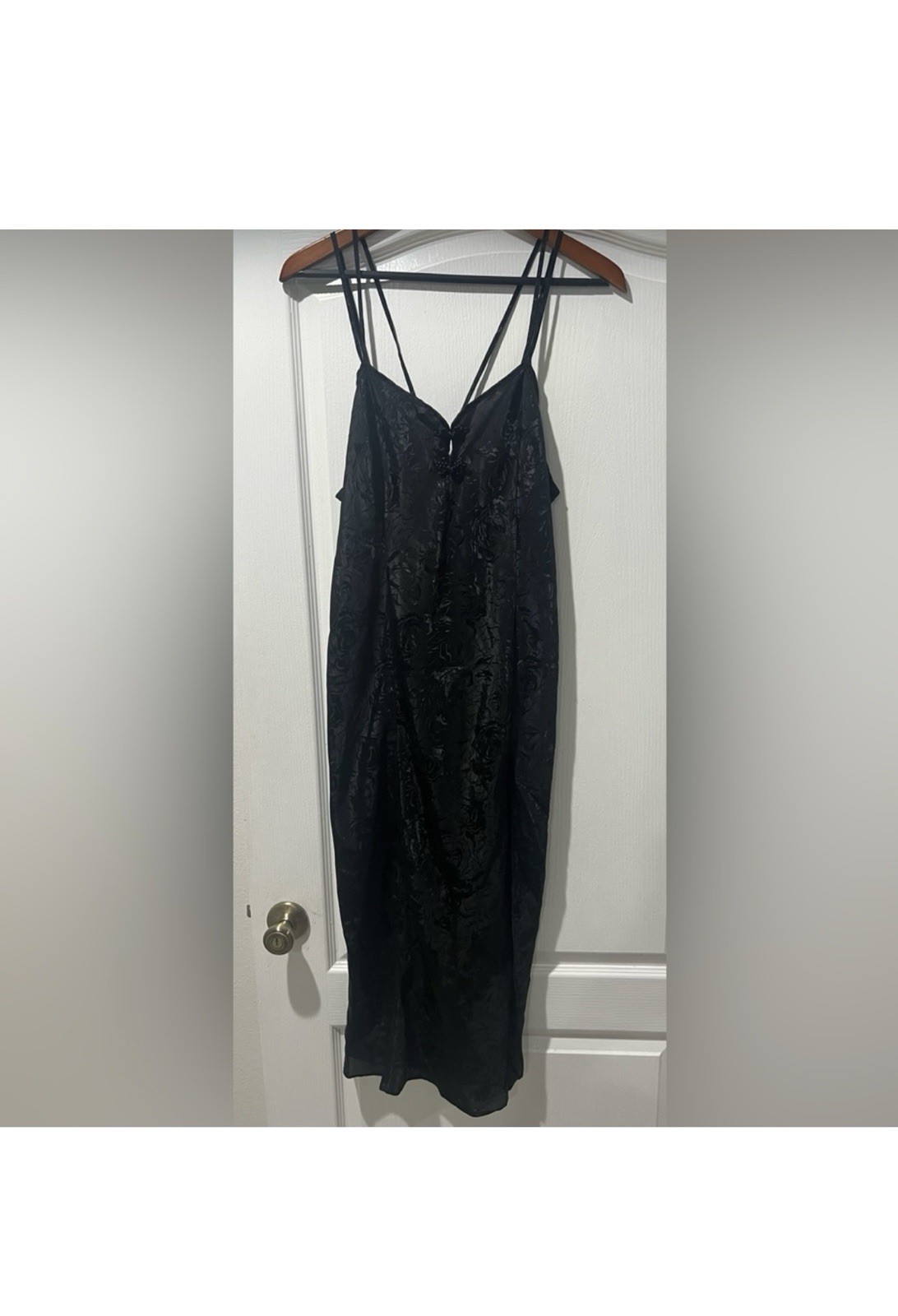 Vintage Expressions by California Dynasty black satin like nightgown size L