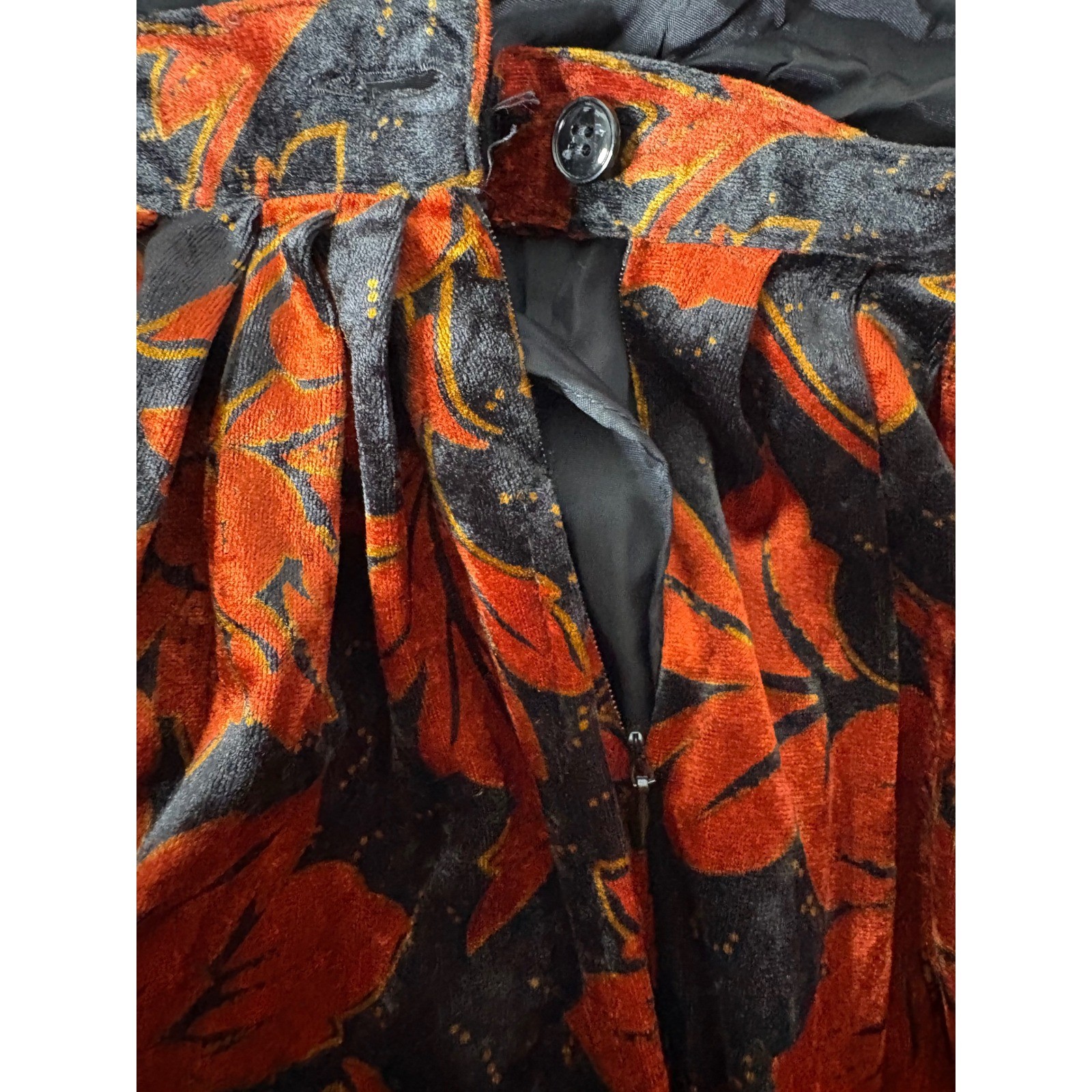 VTG 90s DIANA BENTALLS Ochre Black Floral Velvet Pleated Midi Skirt Sz 46 Grunge