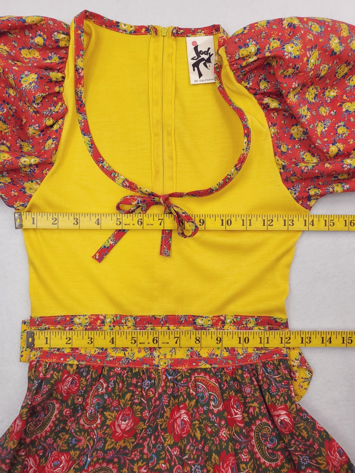 Vintage Jody T Prairie Dress Womens 9 Red Yellow Floral Patchwork Calico 70s