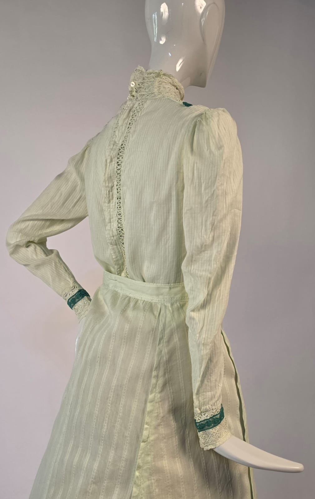 EDWARDIAN STRIPED COTTON 2 PC DRESS W LACE FRONT + HIGH COLLAR