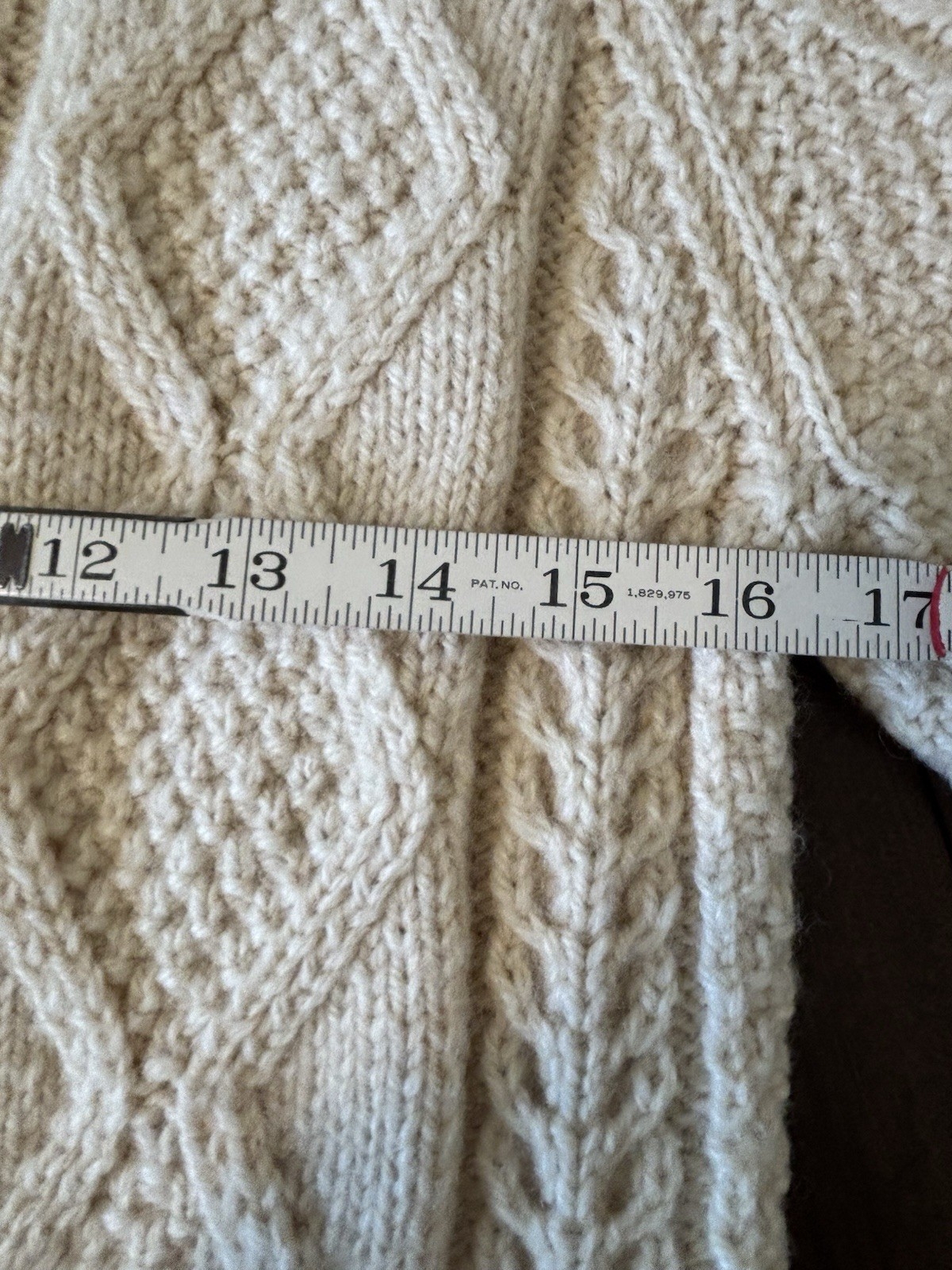 VTG 1970s Sweater Ivory Cream Cable Knit Cardigan Button XS B32″