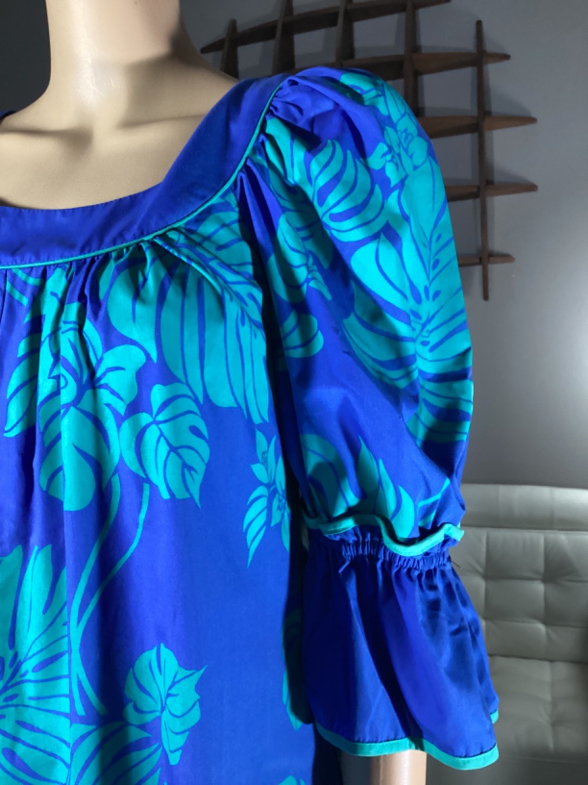Vintage Princess Kaiulani Palm Leaves Ruffle Hawaiian Muumuu Dress Tiki Luau