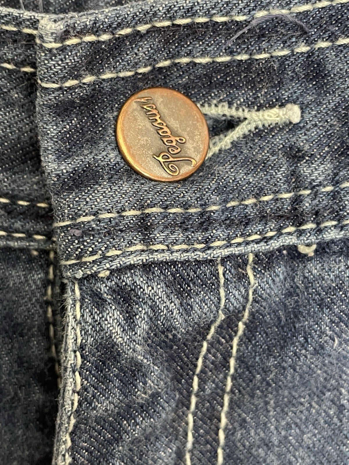 1970s Pegasus Jeans High Rise Flared 30” Waist Vintage Jeans