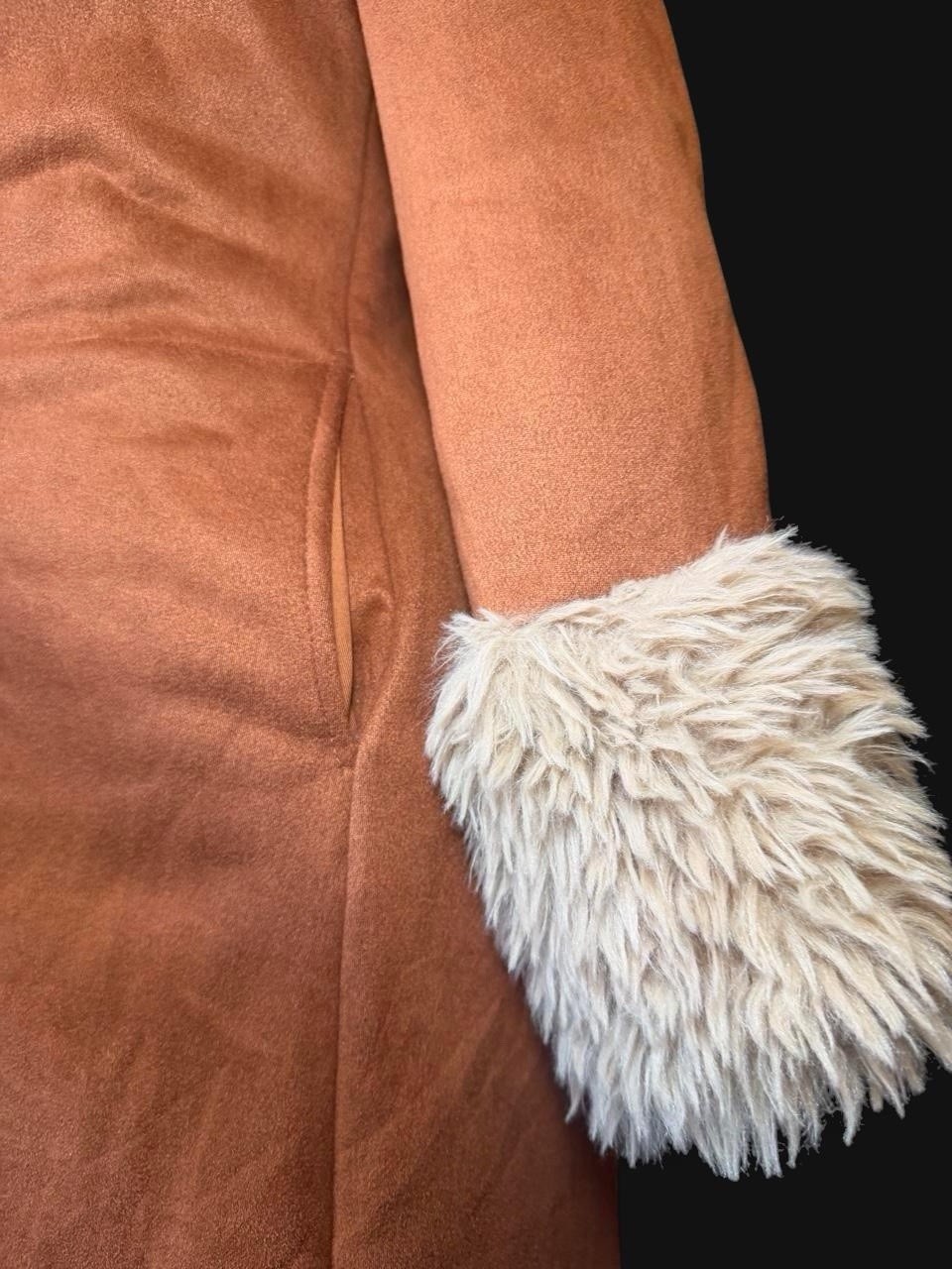 Vintage 70s Style Faux Shearling Teddy Coat | Size M