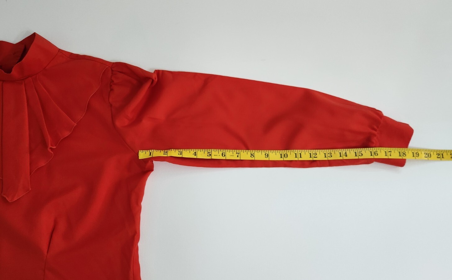 Vtg 70s Rust Red Long Sleeve Blouse Oversized Ruffled Collar Fitted Waist Retro
