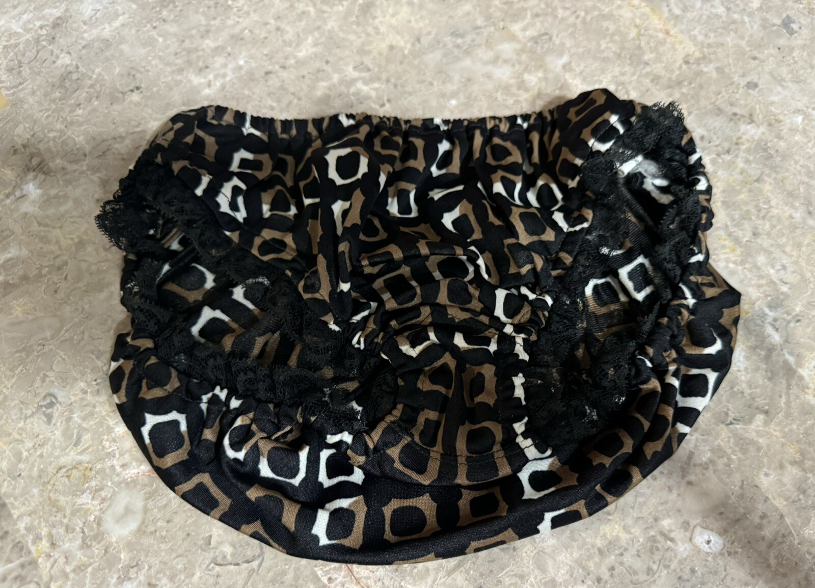 VINTAGE SAKS FIFTH AVENUE ACCENTUETTE DESIGN PANTY! SMALL ! VHTF