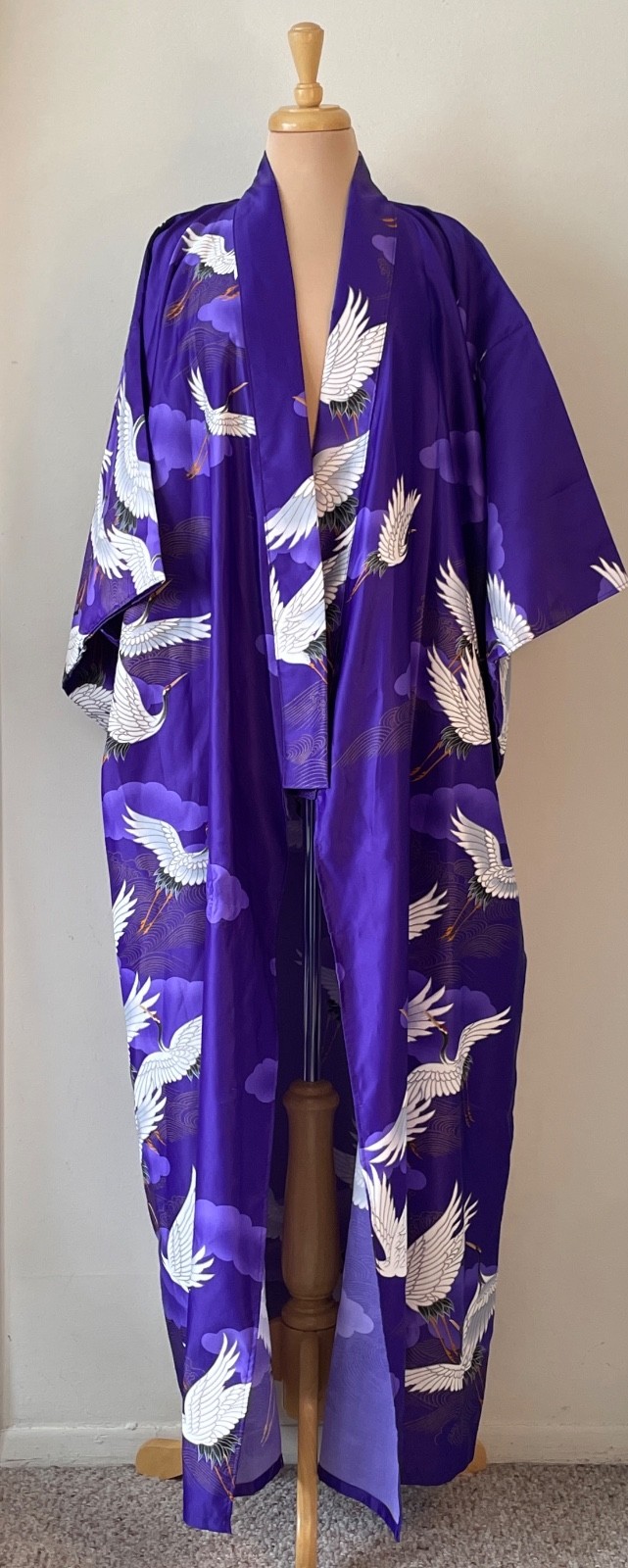 Marukyo Kyoto Tokyo Japan Kimono Purple & White Crane Print 56 in.