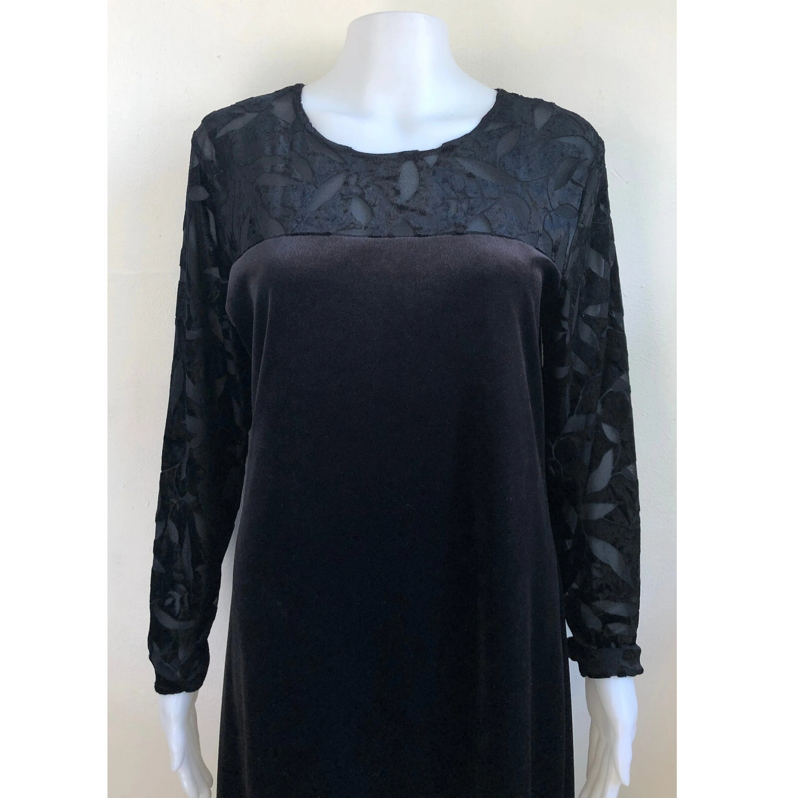 Vintage Black Flocked Velvet Dress Size Small/Medium 1990s Diane Von Furstenberg