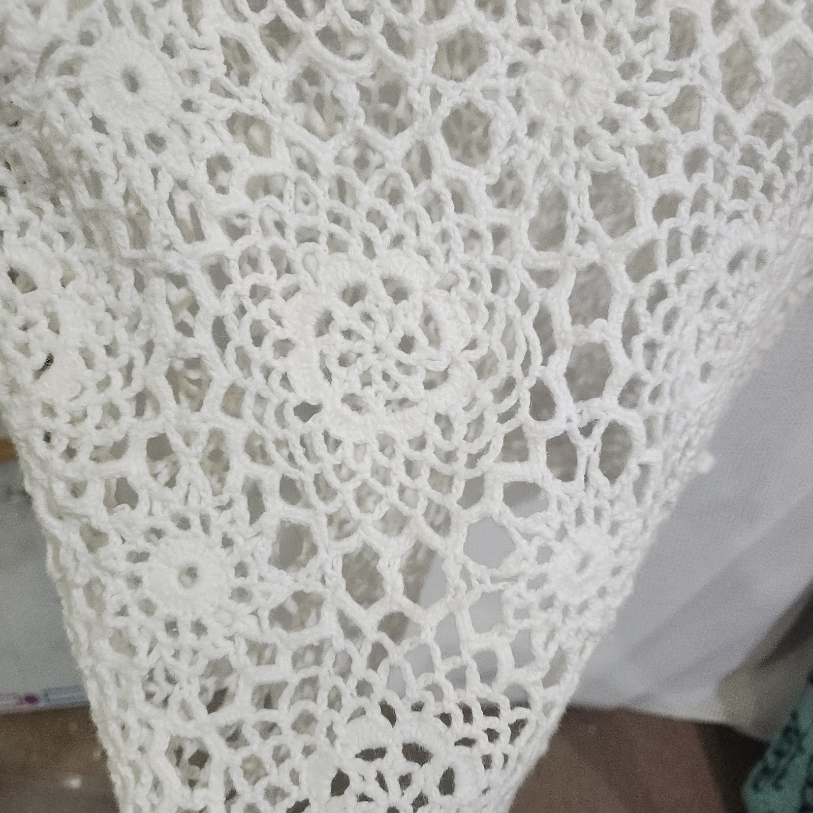VTG y2k Crystal Kobe Crochet Vest white Boho Cottage core Doily Grandma Chic M