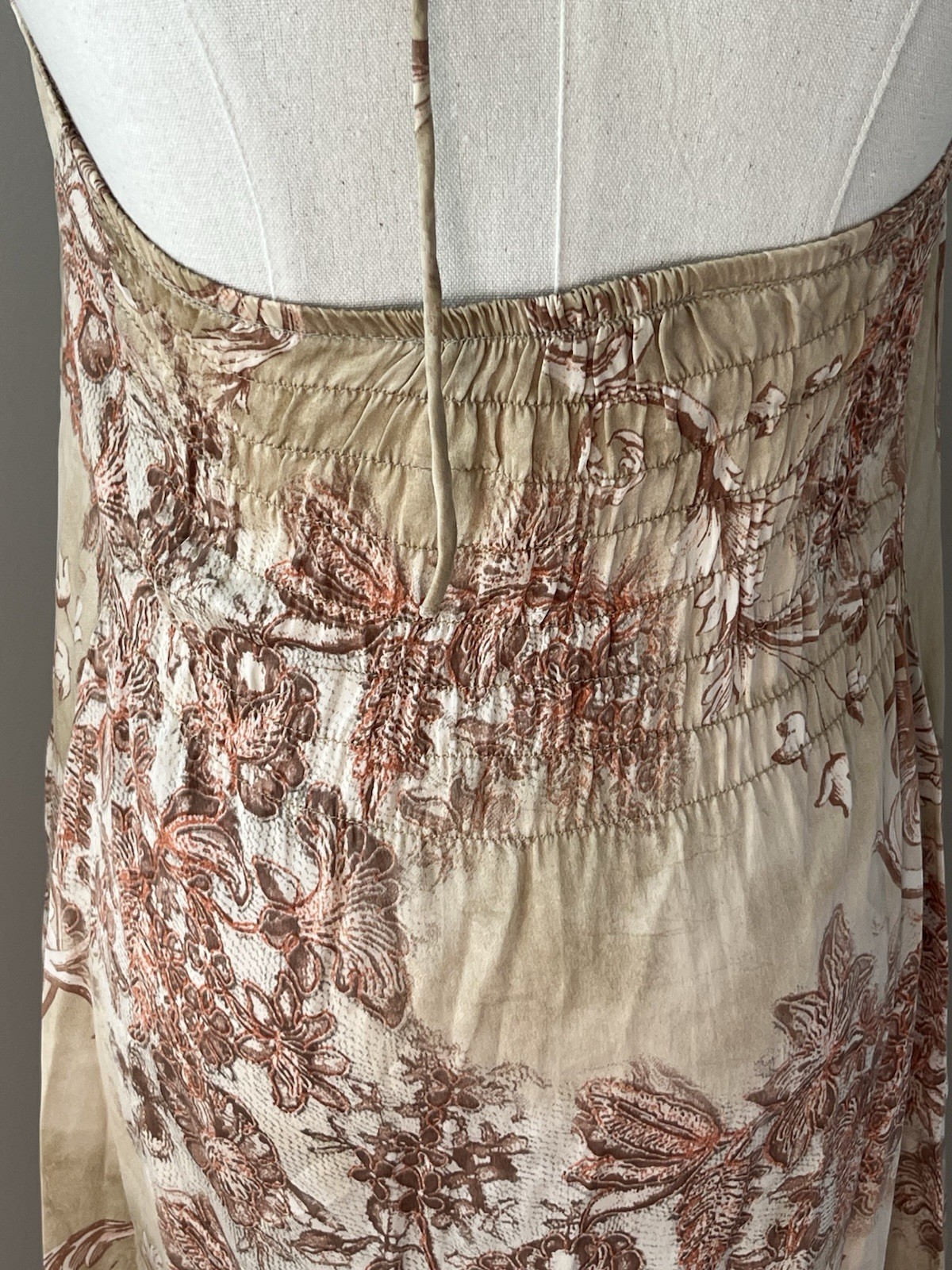 VTG IN LOVE PARIS 100% Silk Dress T1 S Made France Designer Lace Halter Boho Tan