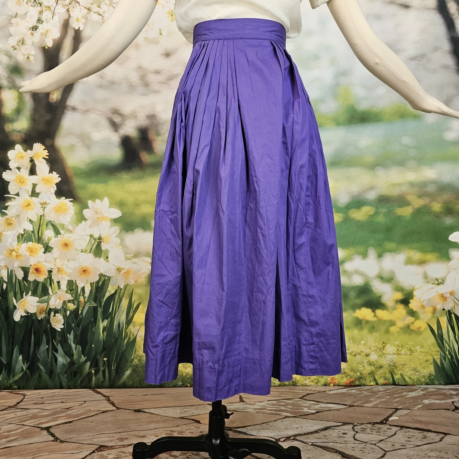 Vintage 1950s Skirt Button Front Purple Pleated Midi Circle Skirt Pinup