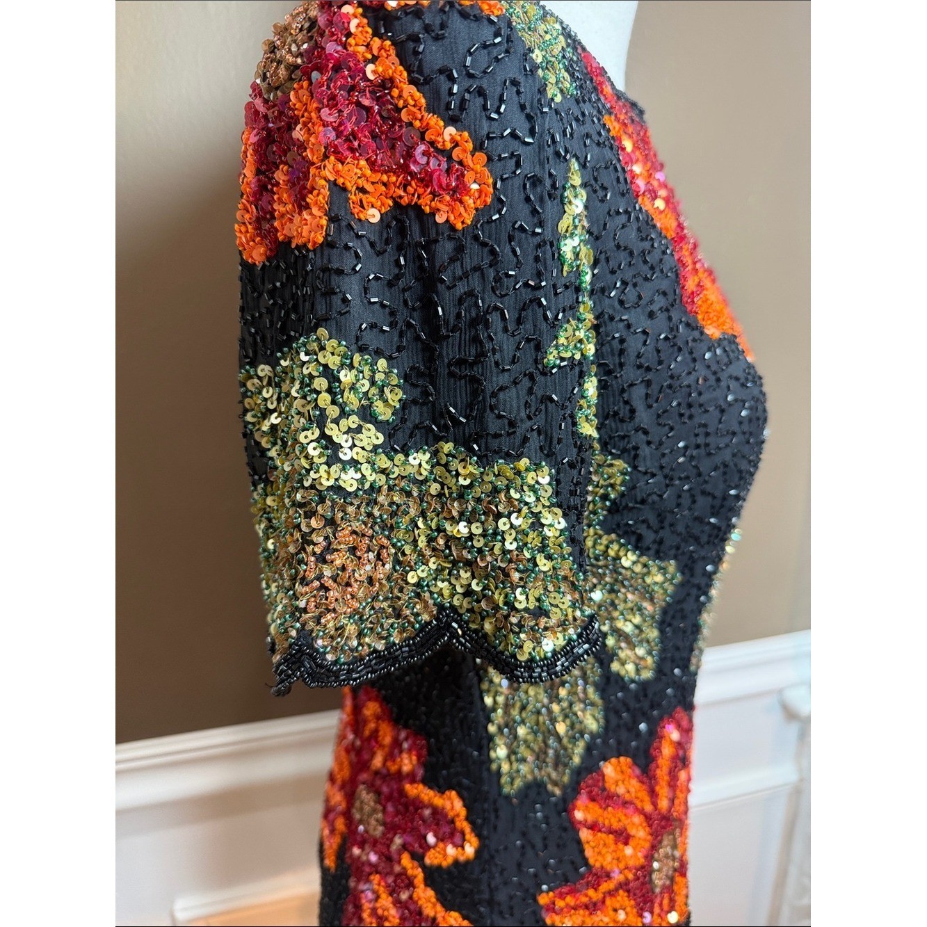 Vintage Silk Beaded Floral Top Black Sequin Scalloped Fitted M
