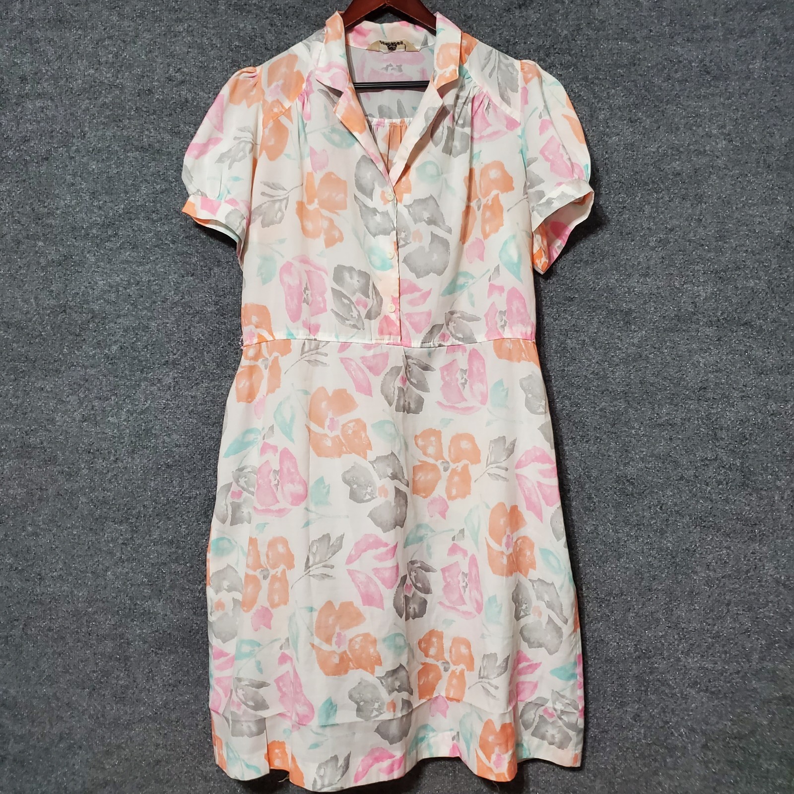 Vintage Floral Dress Half Button Front Short Sleeve Midi Cottagecore Barn Chore