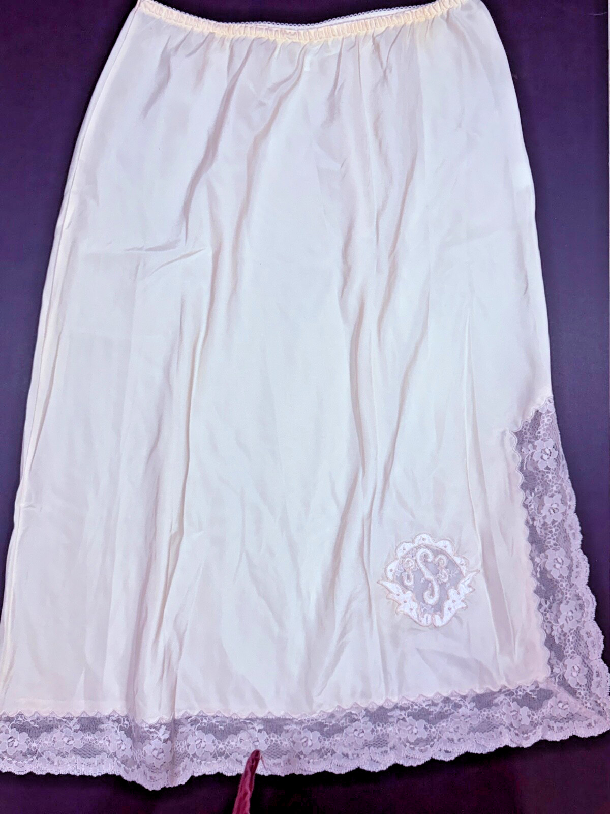 Corhan Noumair VINTAGE Petite Half Slip 24” long