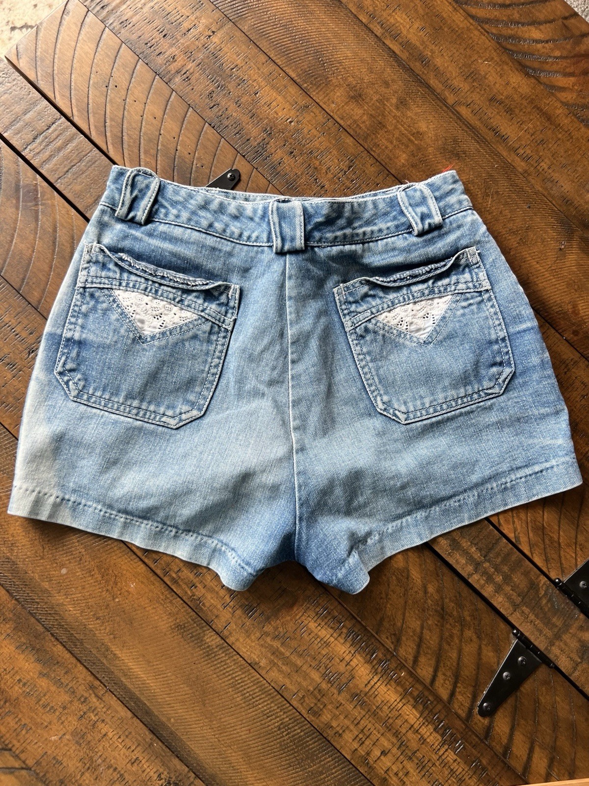 Vintage Bon Bon Shorts 25 Inch Waist 37 Inch Hip Size 2