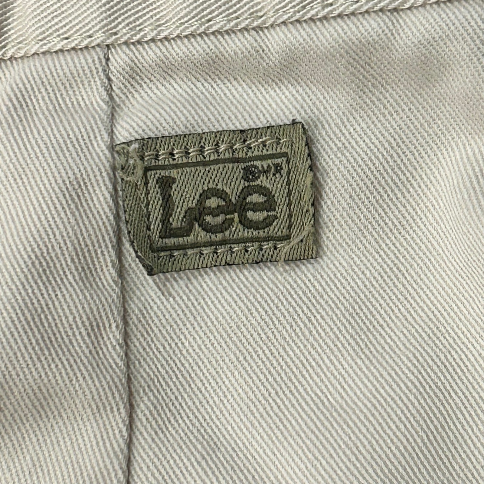 Lee Shorts Vintage 70s Bareback Ribcage High Waisted 16 MED Khaki Pleated