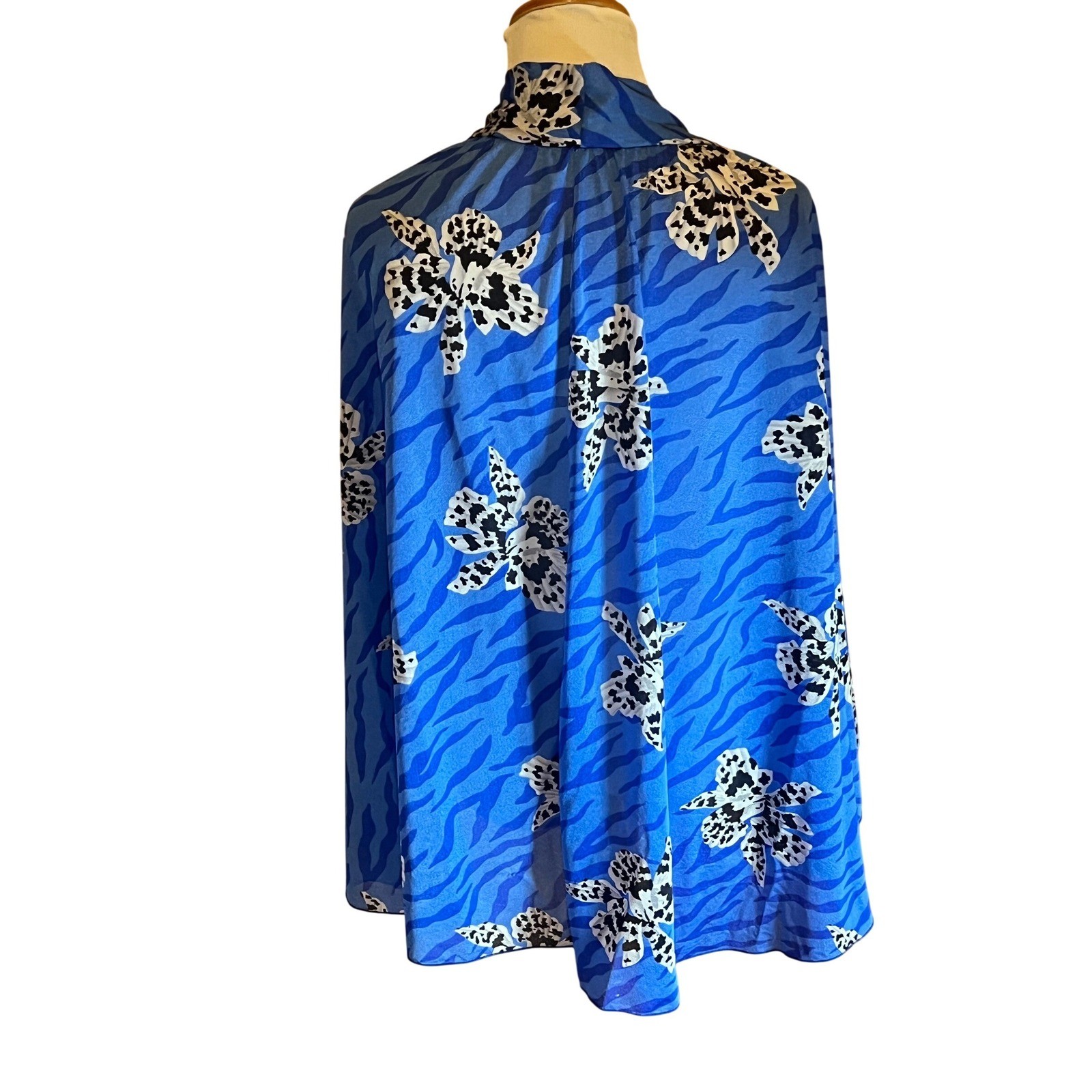 Vintage Oscar de la Renta Swimwear Blue Floral Animal Print Wrap Resortwear