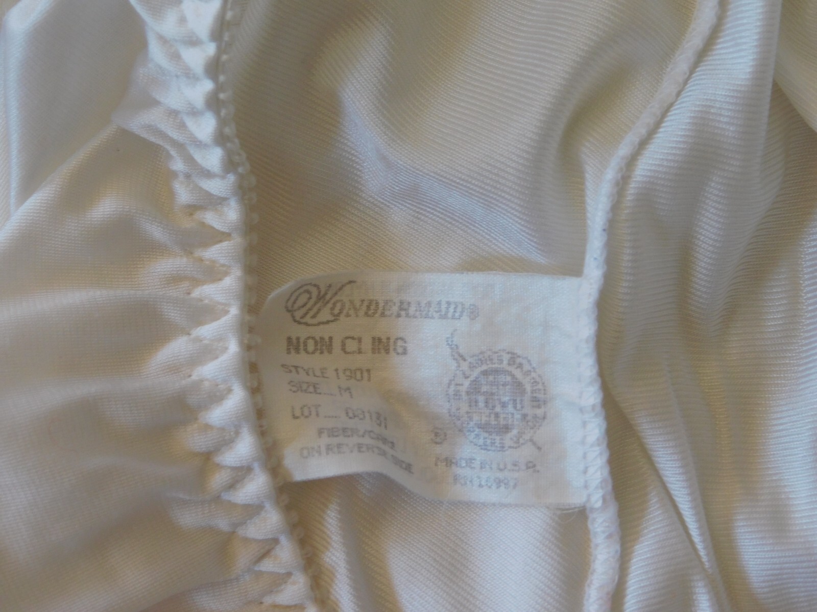 Wondermaid Pant Slip Women’s White Style 1901 Size Medium